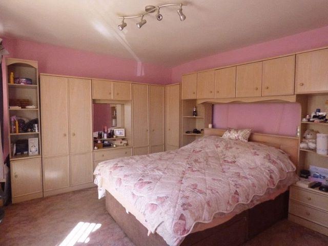  Image of 3 bedroom Terraced house for sale in Haward Street Lowestoft NR32 at Haward Street  Lowestoft, NR32 2DR