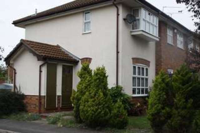  Image of 1 bedroom Terraced house to rent in Lysander Close Woodley Reading RG5 at Lysander Close Woodley Reading, RG5 4ND
