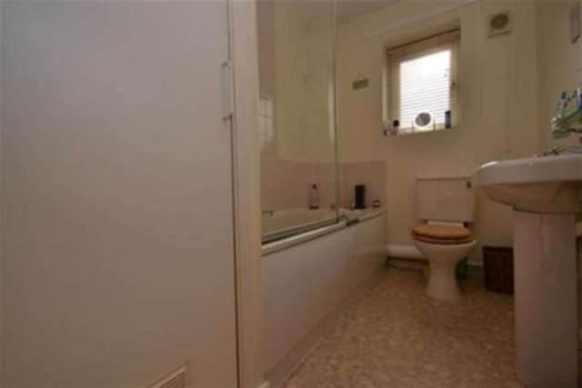  Image of 2 bedroom Detached house to rent in Mackay Croft Chorley PR6 at Chorley, PR6 0RQ