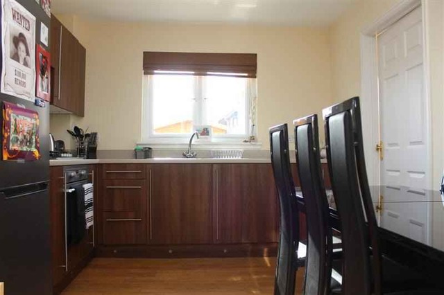  Image of 3 bedroom Terraced house to rent in Mallace Avenue Armadale Bathgate EH48 at Armadale West Lothian West Lothian, EH48 2GE
