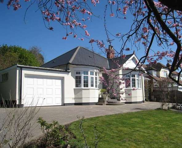  Image of 3 bedroom Detached house for sale in Malvern Road Lickey Birmingham B45 at Malvern Road Lickey Birmingham, B45 8EX