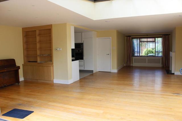 Image of 3 bedroom Terraced house to rent in Manorbrook London SE3 at Cator Estate  Blackheath, SE3 9AW