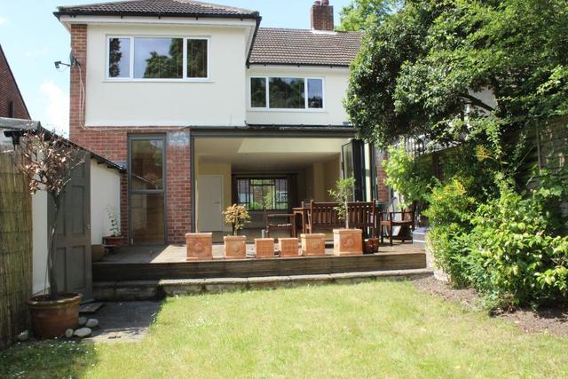  Image of 3 bedroom Terraced house to rent in Manorbrook London SE3 at Cator Estate  Blackheath, SE3 9AW