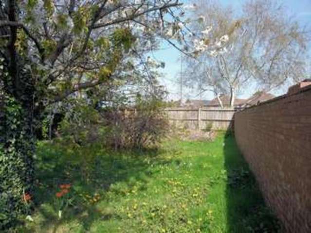  Image of 3 bedroom Semi-Detached house for sale in Maple Grove Guildford GU1 at Maple Grove  Guildford, GU1 1LP