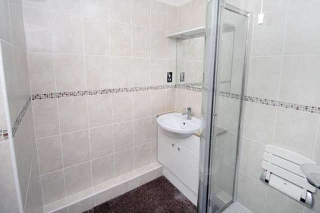  Image of 2 bedroom Apartment to rent in Marama Gardens Rustington Littlehampton BN16 at Sea Road Rustington Rustington, BN16 2ND
