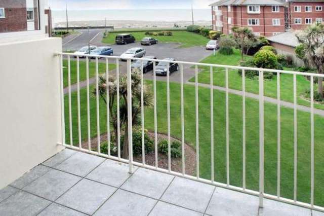  Image of 2 bedroom Apartment to rent in Marama Gardens Rustington Littlehampton BN16 at Sea Road Rustington Rustington, BN16 2ND