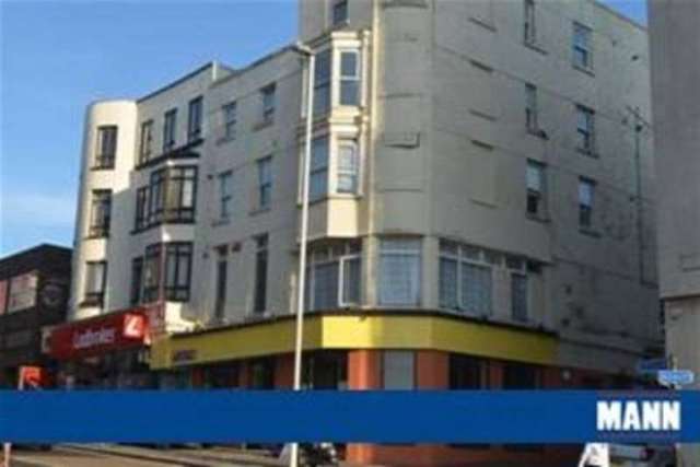  Image of 1 bedroom Flat to rent in Marine Gardens Margate CT9 at Margate, CT9 1UH