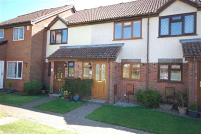  Image of 2 bedroom Detached house to rent in Markland Way Uckfield TN22 at Uckfield, TN22 2DE