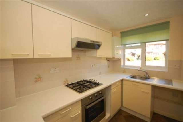  Image of 2 bedroom Detached house to rent in Markland Way Uckfield TN22 at Uckfield, TN22 2DE