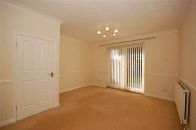  Image of 2 bedroom Detached house to rent in Markland Way Uckfield TN22 at Uckfield, TN22 2DE