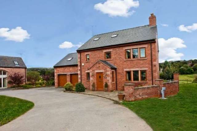  Image of 5 bedroom Detached house to rent in Marsh Green Road Biddulph Stoke-on-Trent ST8 at Marsh Green Road  Biddulph, ST8 6QP