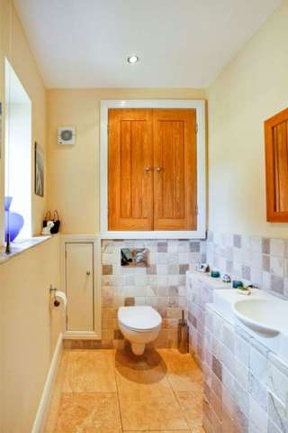  Image of 5 bedroom Detached house to rent in Marsh Green Road Biddulph Stoke-on-Trent ST8 at Marsh Green Road  Biddulph, ST8 6QP