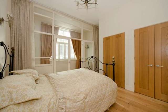  Image of 2 bedroom Apartment for sale in Marylebone Road London NW1 at Marylebone Road  London, NW1 5PL