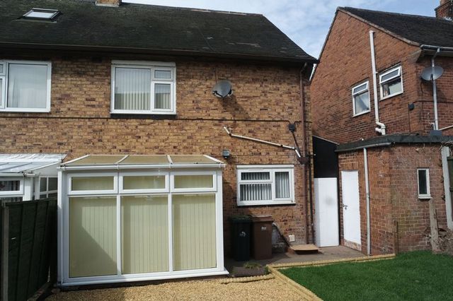  Image of 3 bedroom Semi-Detached house to rent in Meaford Drive Blurton Stoke-on-Trent ST3 at Meaford Drive Blurton Stoke-On-Trent, ST3 2BG