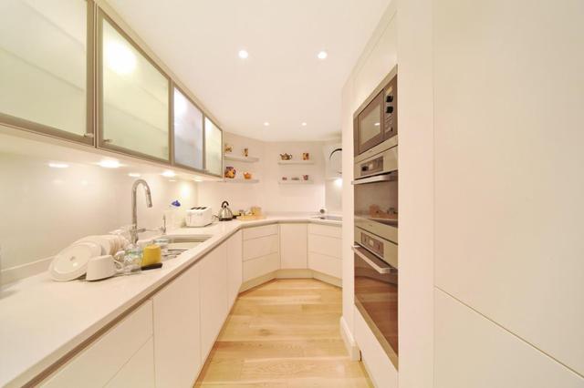  Image of 2 bedroom Property to rent in Melbury Road London W14 at Melbury Road  London, W14 8LP