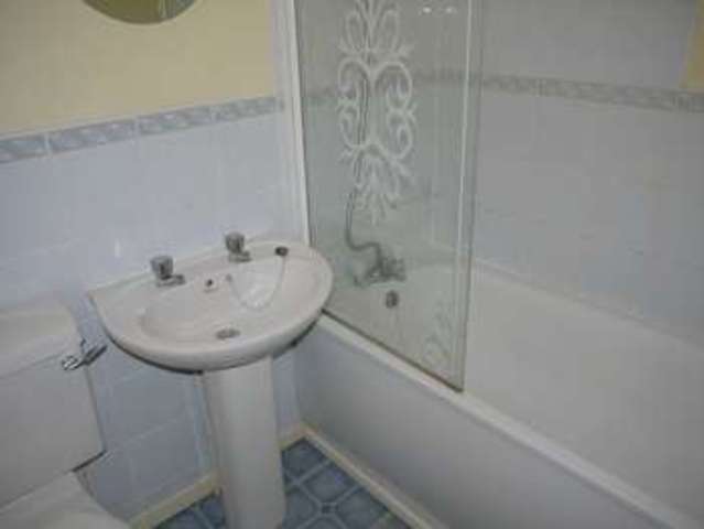  Image of 2 bedroom Terraced house to rent in Mendip View Street BA16 at Mendip View  Street, BA16 9PQ