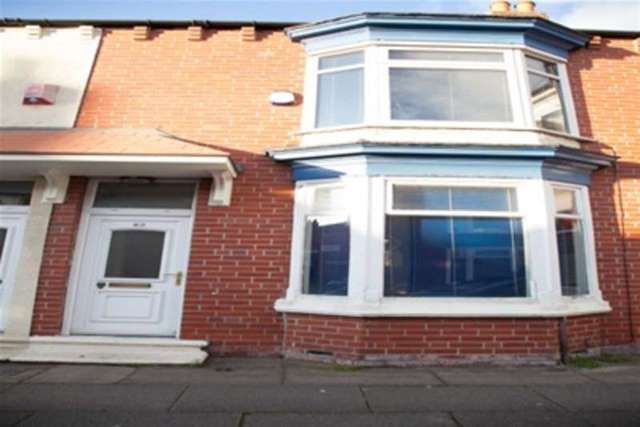  Image of 3 bedroom Detached house to rent in Gresham Road Middlesbrough TS1 at Middlesbrough, TS1 4LT