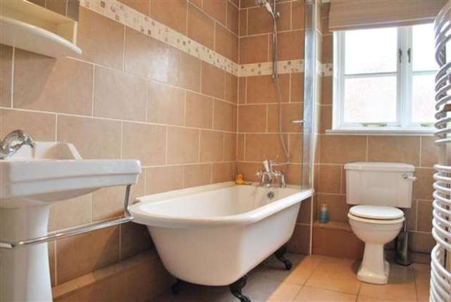  Image of 3 bedroom End of Terrace to rent in Burtons Mill Mill Lane Sawbridgeworth CM21 at Sawbridgeworth, CM21 9PL