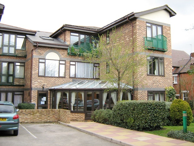  Image of Studio flat to rent in Hadlow Road Sidcup DA14 at Milton Lodge Hadlow Road Sidcup, DA14 4HU