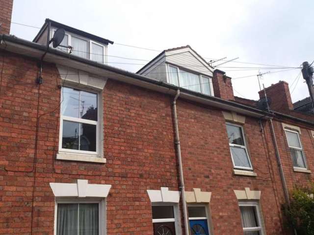  Image of 1 bedroom Ground Flat to rent in Middle Street Worcester WR1 at 22 Middle Street  Worcester, WR1 1NQ