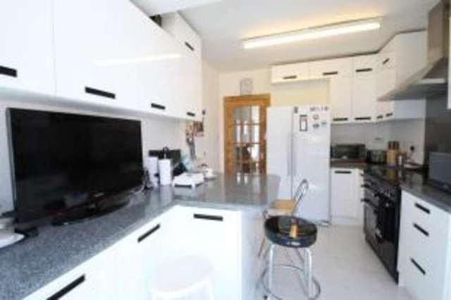  Image of 5 bedroom Detached house for sale in Moor Road Eaglesham Glasgow G76 at Eaglesham  Eaglesham, G76 0BA
