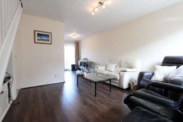  Image of 2 bedroom Detached house to rent in Morden Road London SW19 at London  South Wimbledon, SW19 3BJ