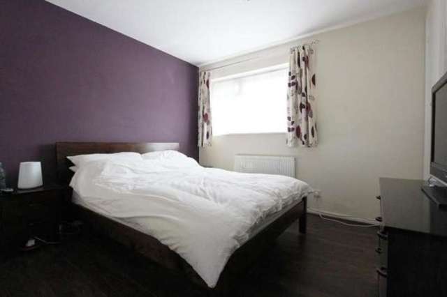  Image of 2 bedroom Detached house to rent in Morden Road London SW19 at London  South Wimbledon, SW19 3BJ
