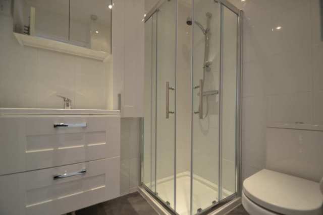  Image of 2 bedroom Flat to rent in Mornington Avenue London W14 at Mornington Avenue  London, W14 8UJ