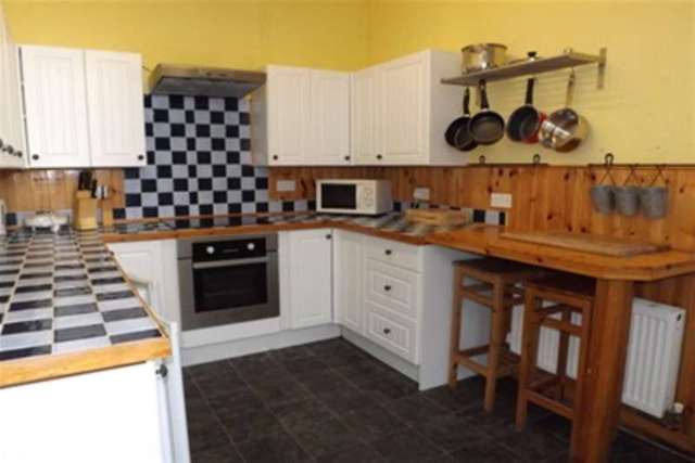 Image of 7 bedroom Detached house to rent in Mount Gould Road Plymouth PL4 at Plymouth, PL4 7PT