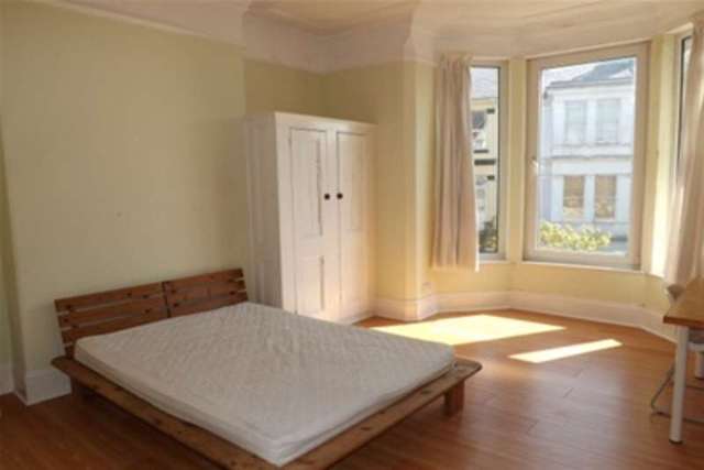  Image of 7 bedroom Detached house to rent in Mount Gould Road Plymouth PL4 at Plymouth, PL4 7PT