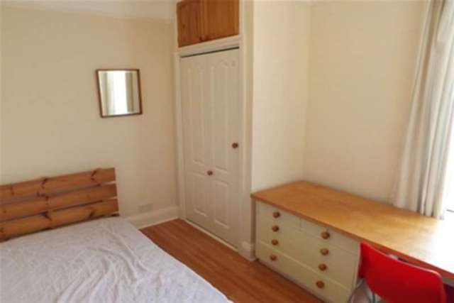  Image of 7 bedroom Detached house to rent in Mount Gould Road Plymouth PL4 at Plymouth, PL4 7PT