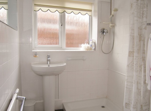  Image of 2 bedroom Detached house for sale in New Adel Gardens Leeds LS16 at New Adel Gardens Adel Leeds, LS16 6BD