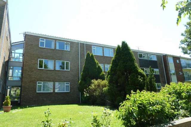  Image of 2 bedroom Ground Flat to rent in Bridlemere Court Newmarket CB8 at Newmarket Suffolk, CB8 9AT
