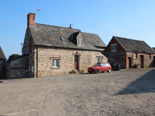  Image of 2 bedroom Detached house to rent in Newport Road New Inn Pontypool NP4 at Newport Road  Sebastopol, NP4 0TP
