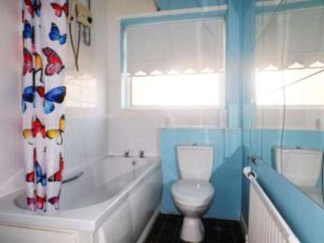  Image of 2 bedroom Bungalow for sale in Newton Drive Thornaby Stockton-on-Tees TS17 at Thornaby Stockton-on-Tees Thornaby-on-Tees, TS17 0EL