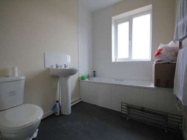  Image of 3 bedroom Semi-Detached house to rent in Newton Street Rochdale OL16 at Rochdale Rochdale, OL16 5LR