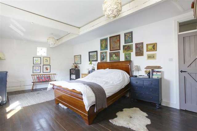  Image of 2 bedroom End of Terrace for sale in Norfolk Street Whitstable CT5 at Norfolk Street  Whitstable, CT5 4HB