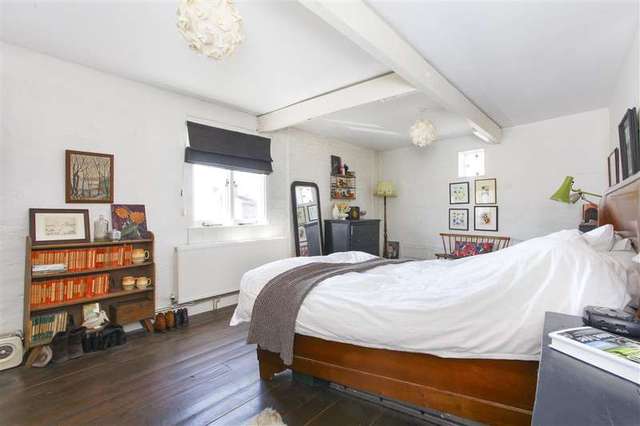  Image of 2 bedroom End of Terrace for sale in Norfolk Street Whitstable CT5 at Norfolk Street  Whitstable, CT5 4HB