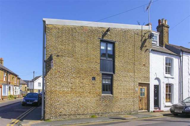  Image of 2 bedroom End of Terrace for sale in Norfolk Street Whitstable CT5 at Norfolk Street  Whitstable, CT5 4HB