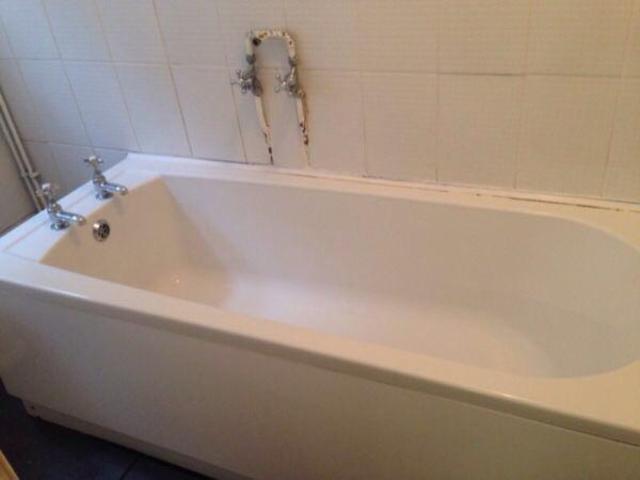  Image of 3 bedroom Terraced house to rent in North Road Porth CF39 at Porth  Rhondda, CF39 9SG