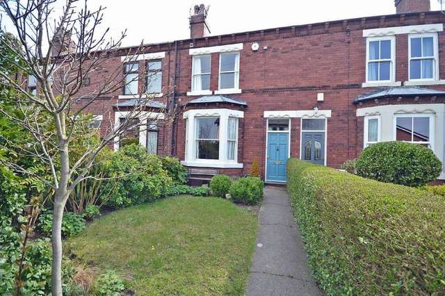  Image of 4 bedroom Terraced house for sale in Oakenshaw Lane Walton Wakefield WF2 at Walton Wakefield West Yorkshire, WF2 6NL