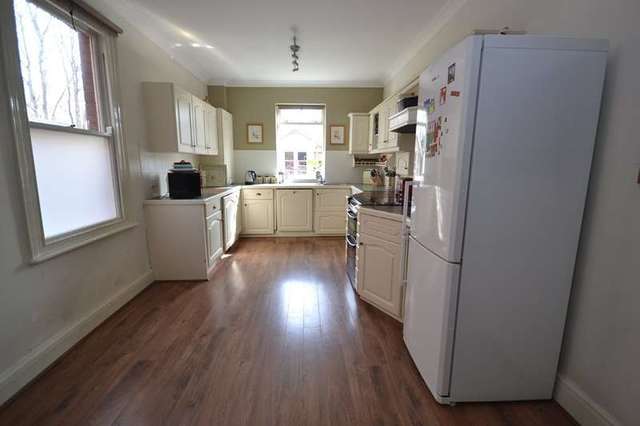 Image of 4 bedroom Terraced house for sale in Oakenshaw Lane Walton Wakefield WF2 at Walton Wakefield West Yorkshire, WF2 6NL