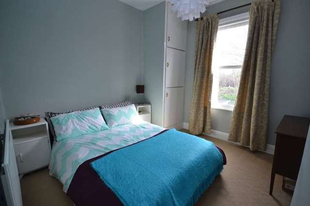  Image of 4 bedroom Terraced house for sale in Oakenshaw Lane Walton Wakefield WF2 at Walton Wakefield West Yorkshire, WF2 6NL