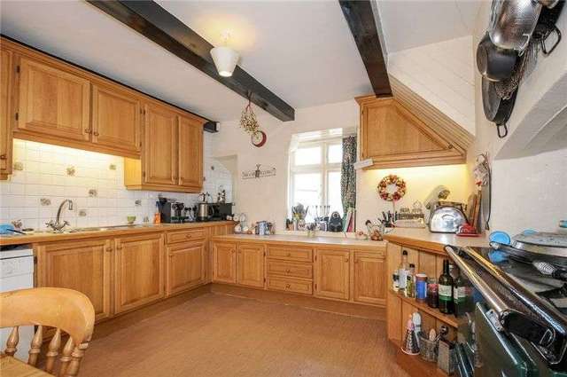  Image of 6 bedroom Detached house to rent in Bridge Terrace Bampton Tiverton EX16 at Oakford Bridge Bampton Tiverton, EX16 9JA
