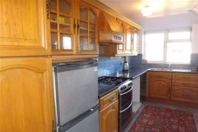  Image of 3 bedroom Detached house to rent in Oakhurst Road Birmingham B27 at Birmingham, B27 7PH