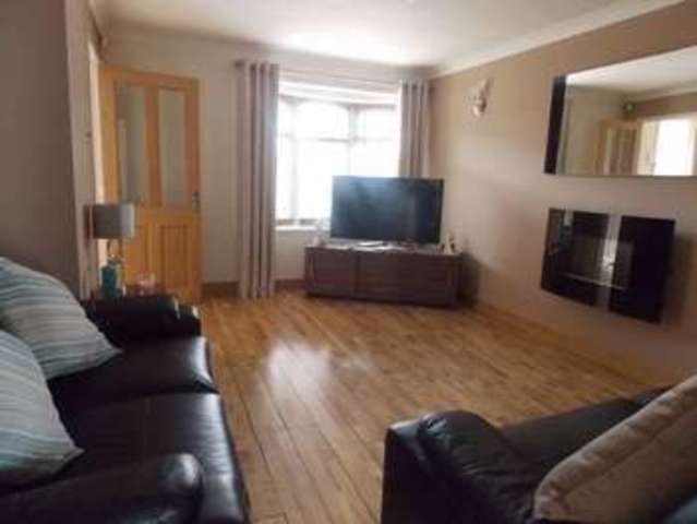  Image of 3 bedroom Semi-Detached house to rent in Oakley Avenue Tipton DY4 at Oakley Avenue  Tipton, DY4 0PR