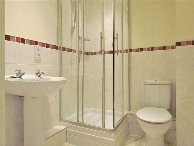  Image of 2 bedroom Apartment to rent in Ock Bridge Place Abingdon OX14 at Drayton Road  Abingdon, OX14 5FW