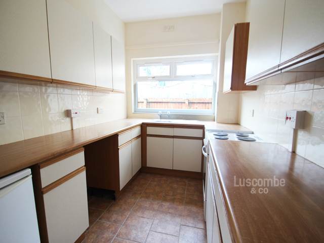  Image of 2 bedroom Flat to rent in Ombersley Road Newport NP20 at Newport Gwent Newport, NP20 3EF