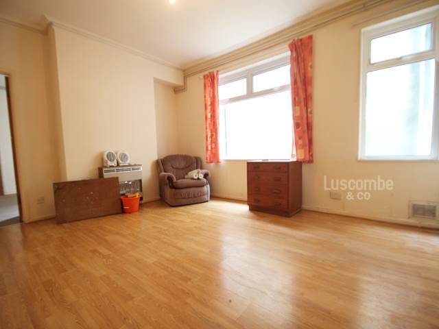  Image of 2 bedroom Flat to rent in Ombersley Road Newport NP20 at Newport Gwent Newport, NP20 3EF