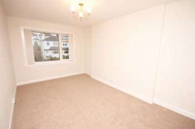 Image of 2 bedroom Semi-Detached house for sale in Orchard Park Avenue Thornliebank Glasgow G46 at Orchard Park Avenue Thornliebank Glasgow, G46 7BN